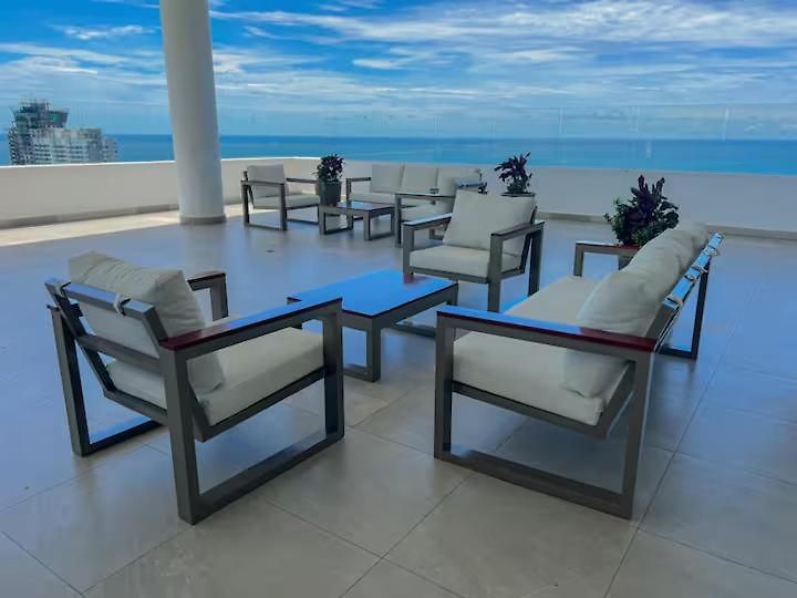 Seaview Elegance Apartment Cartagena