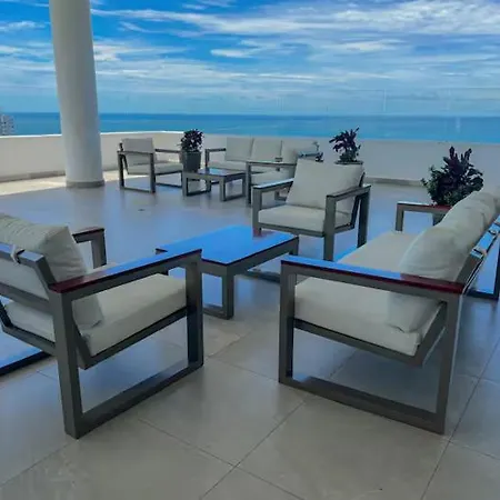 Seaview Elegance Apartment Cartagena