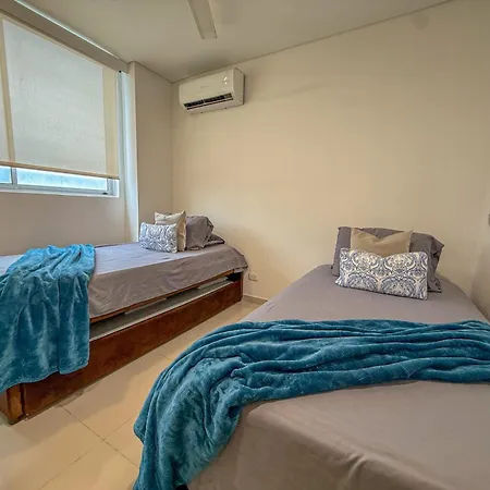 Seaview Elegance Apartment Cartagena