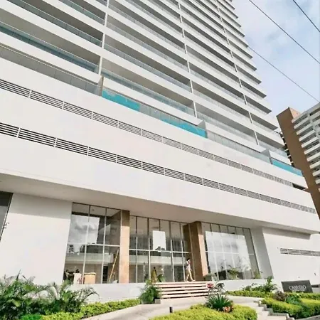 Seaview Elegance Apartamento